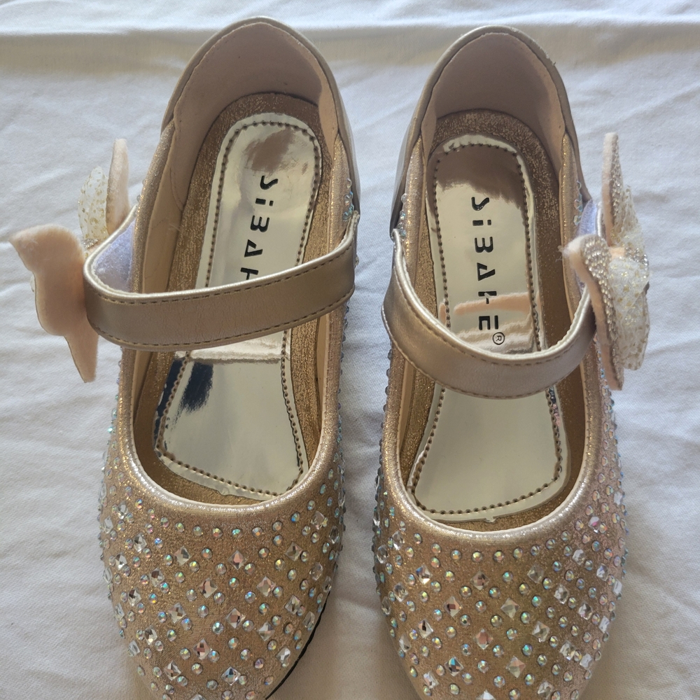 Tan Dress Shoes with Mary Jane Strap and Pearl Embellishments
